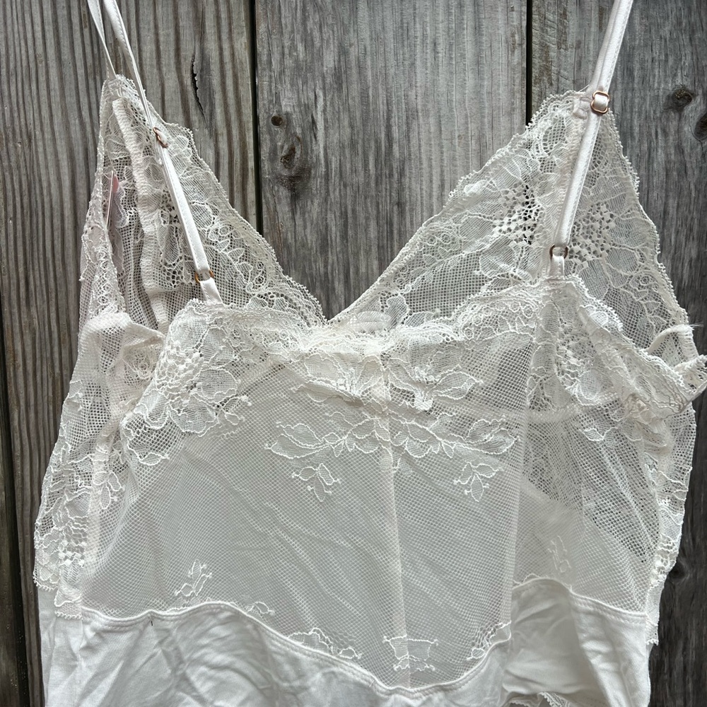 NWT Victorias Secret Lingerie Very Sexy Modal Lace Plunge Bodysuit Sz La… - Picture 14 of 15